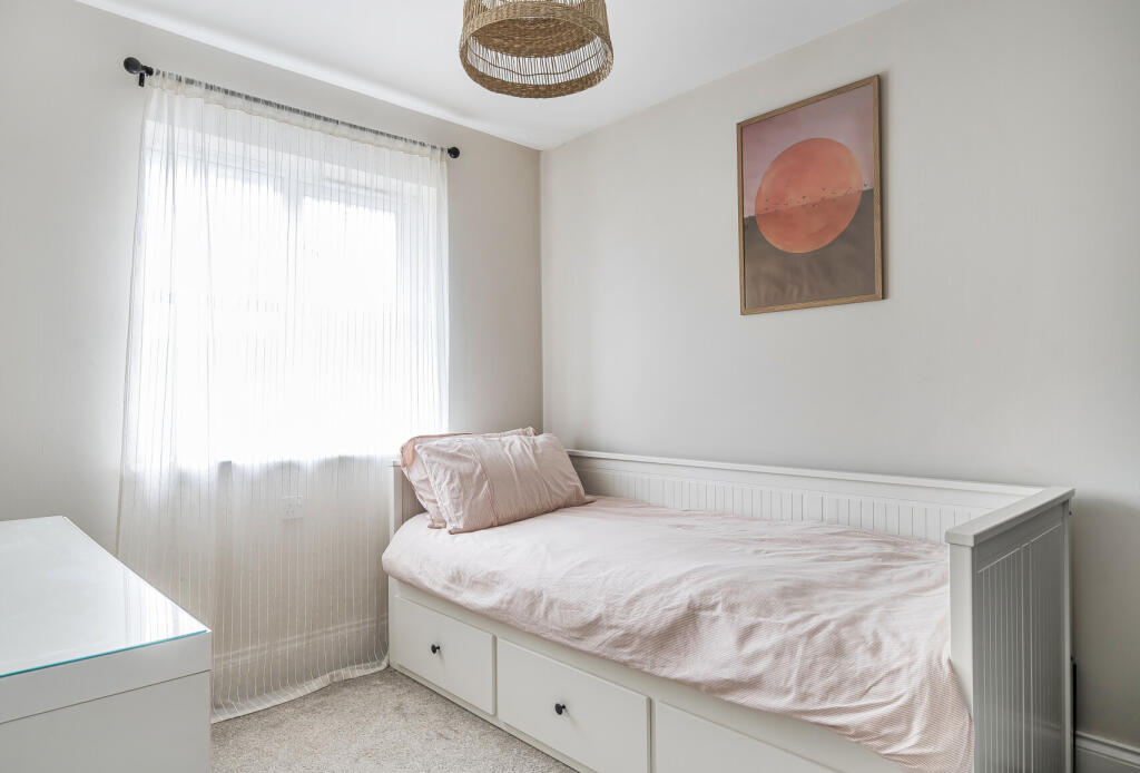 1355131-17-68c998...