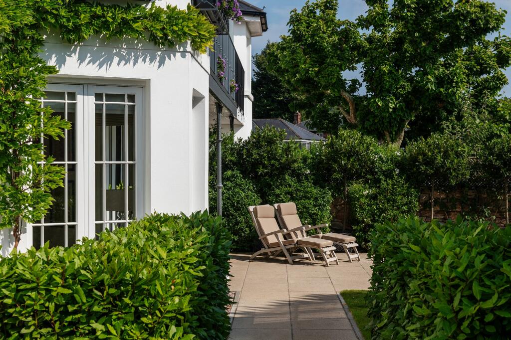 Hill House_ External