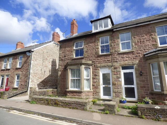 Ground Floor Studio Apartment ¿ Close to Town &amp;