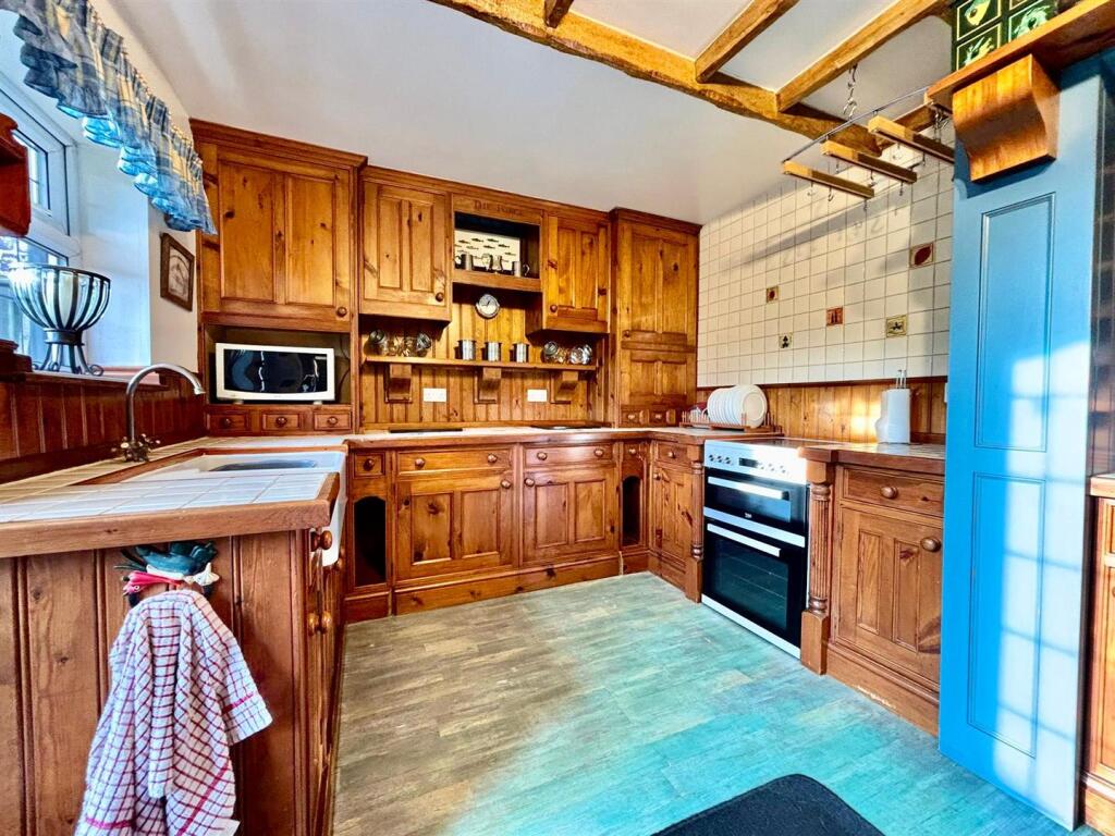 Breakfast Kitchen