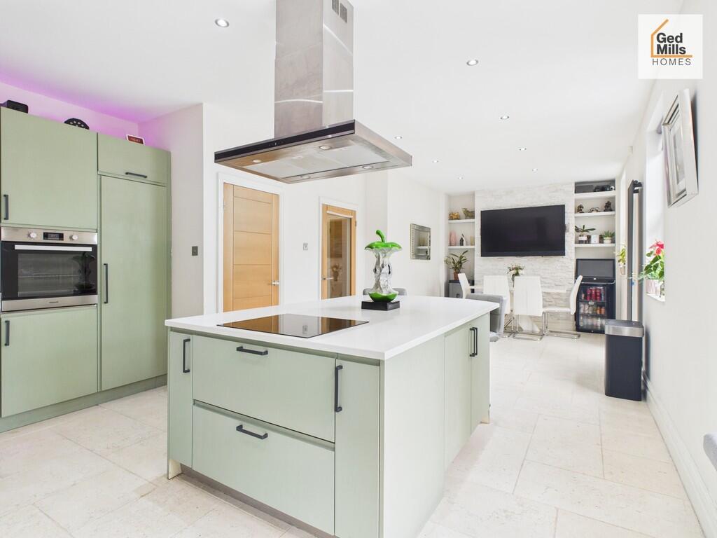 CAM04261G0-PR0089...