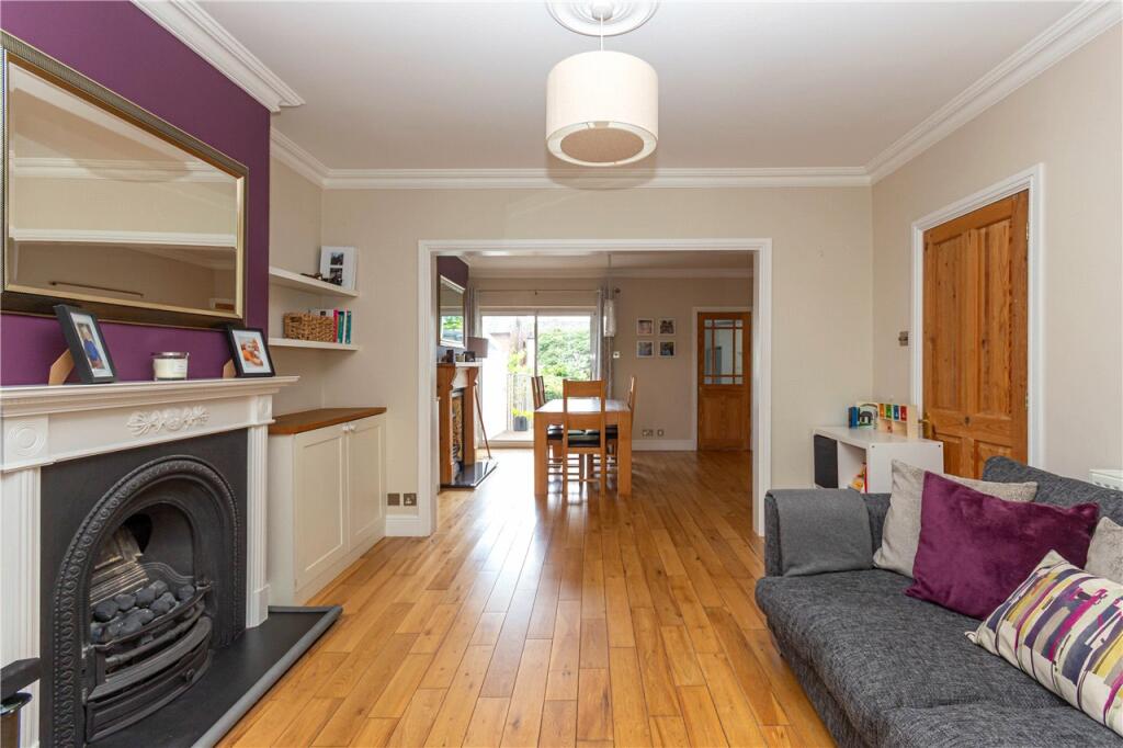 Living/Dining Room