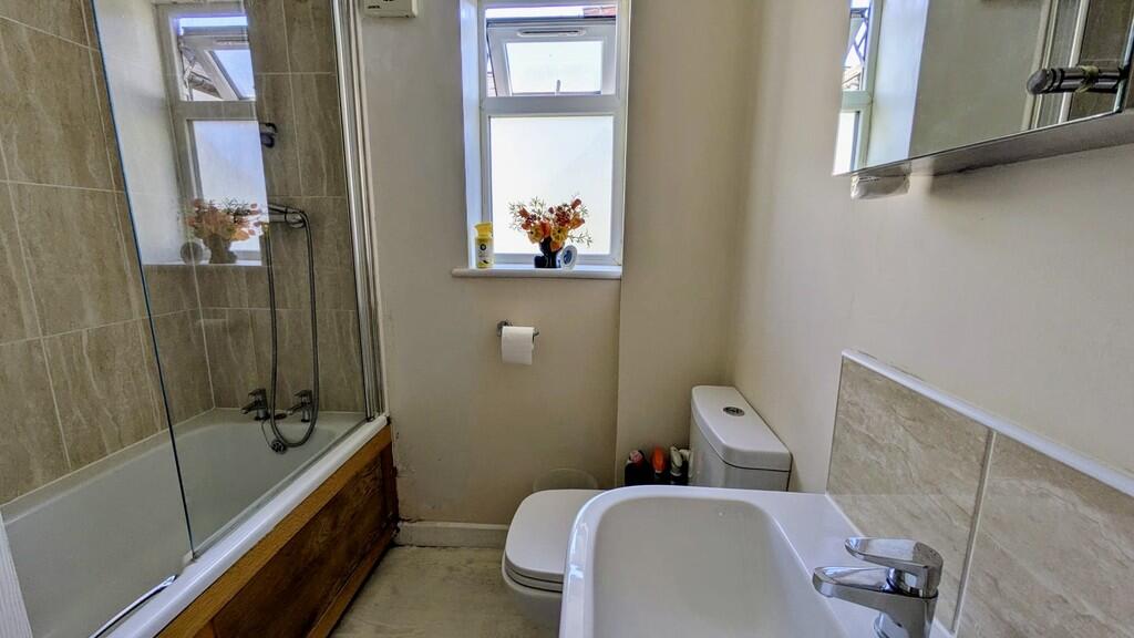 f3999971-8aef-42a...