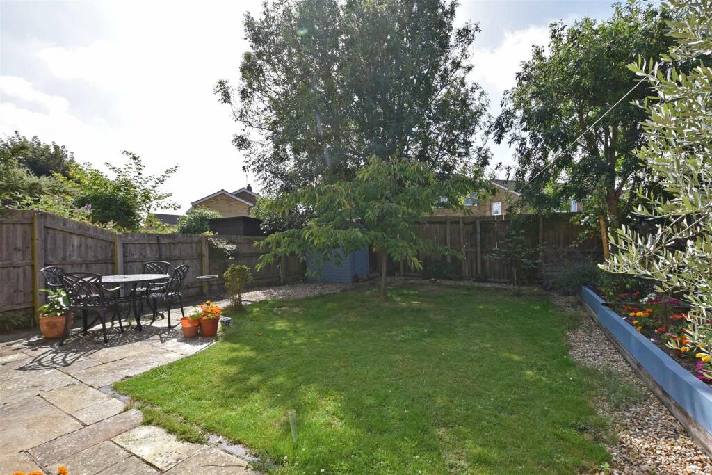 Rear Garden i.jpg