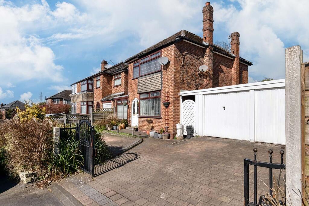 Clapgate, Romiley