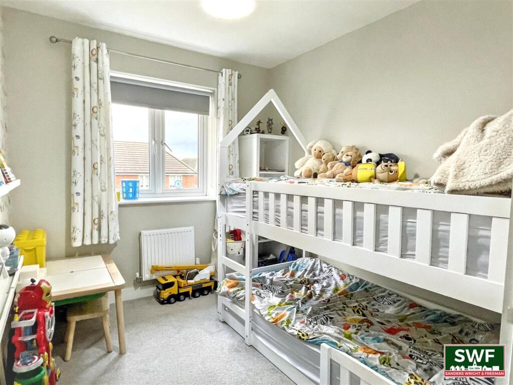 Bedroom2.jpg