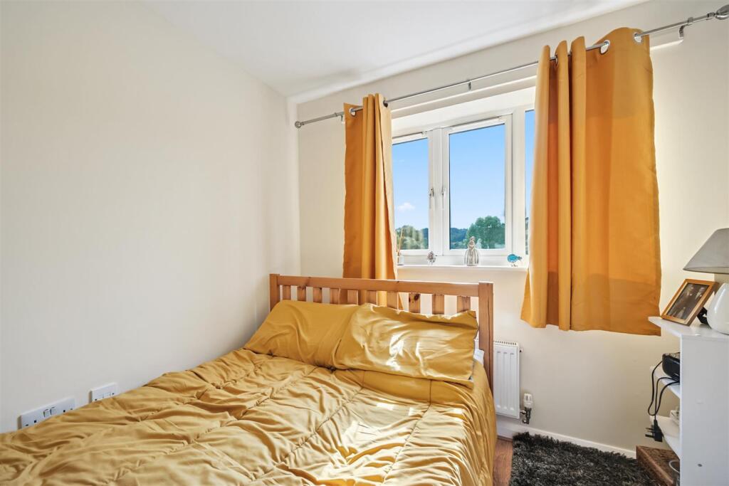 Saxton Mee 4 Olympian Way 0006.jpg