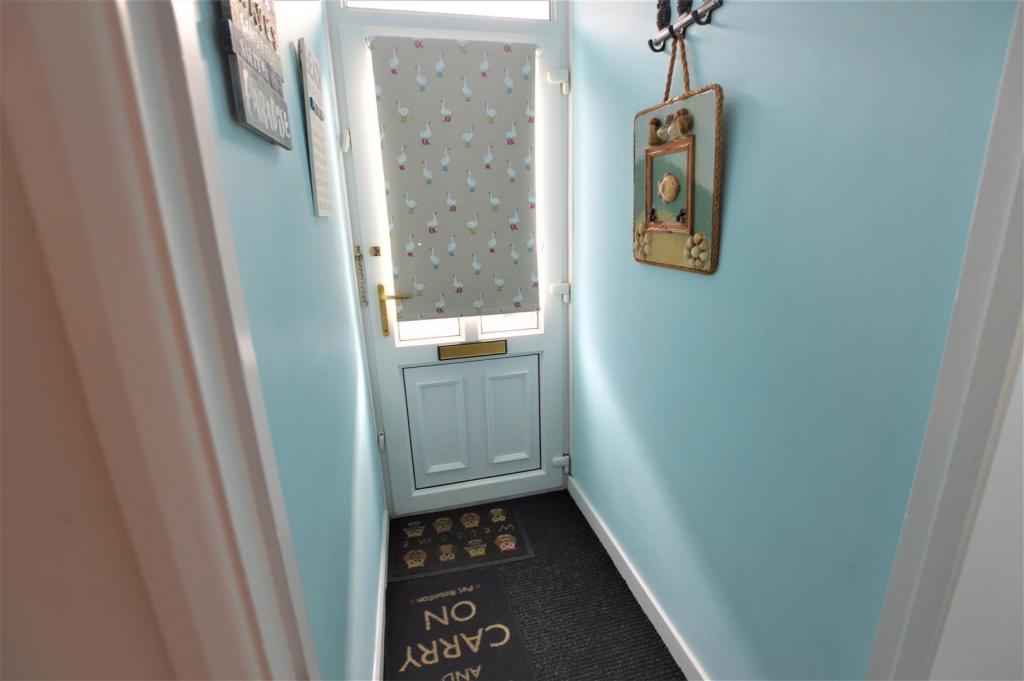 Hallway.JPG