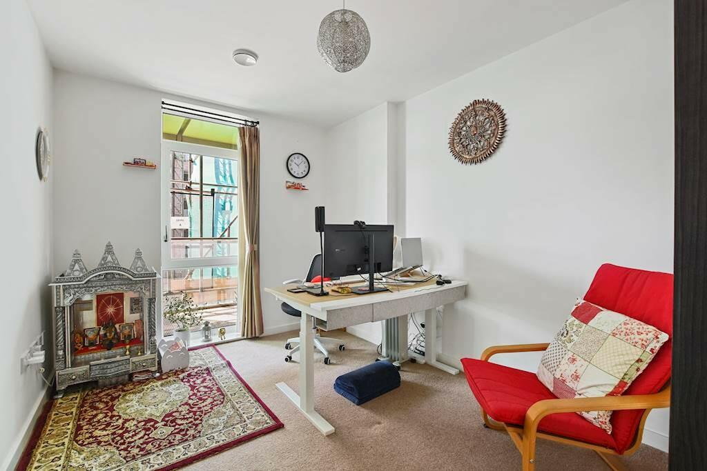 06-7977GCSCL - 52...