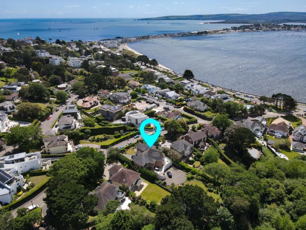 Prime Coastal Property Estate Agents in Sandbanks.