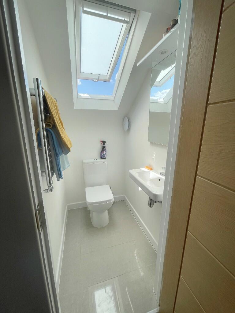 EN-SUITE WC