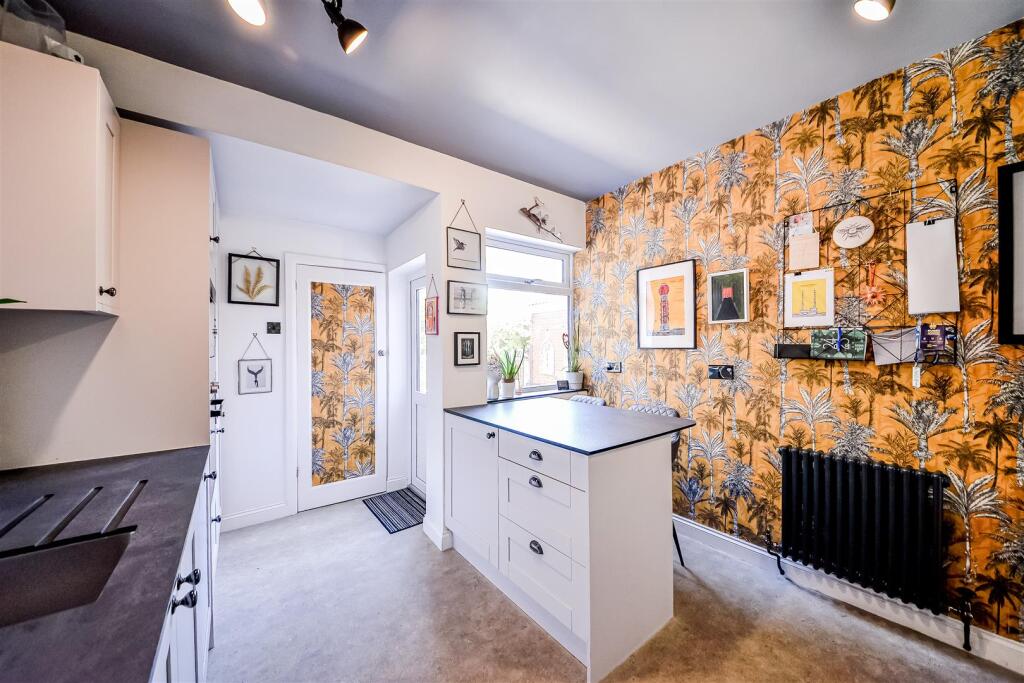 Breakfast Kitchen