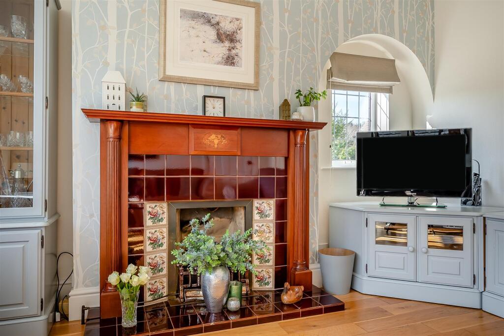 8638834-interior05.jpg