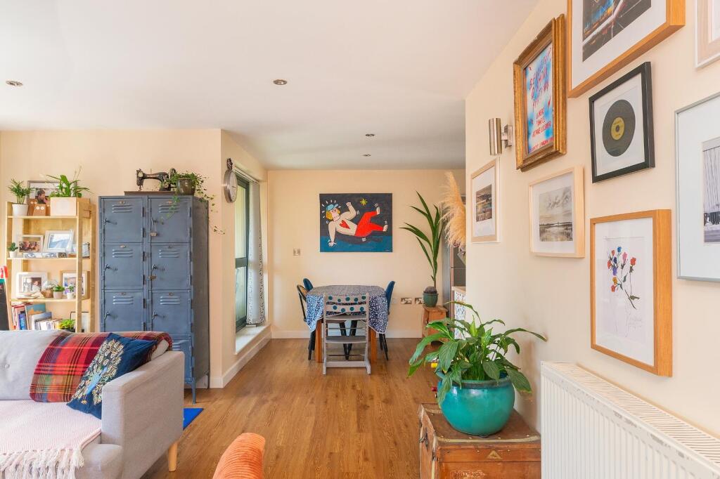 0C6SBV - Lounge D.jpg