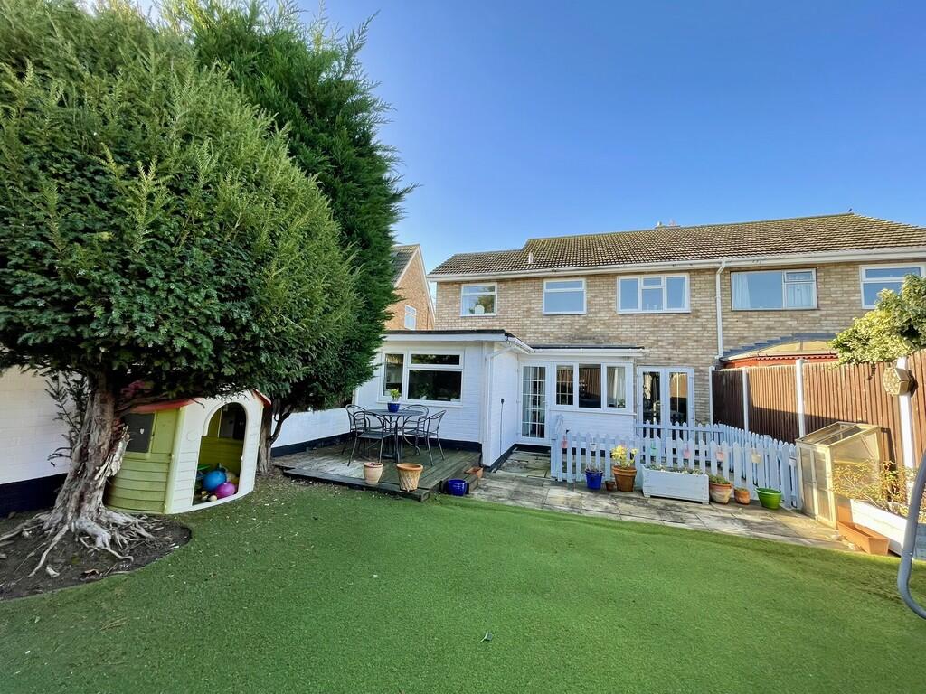 B7F43EAF-B9CA-42A...