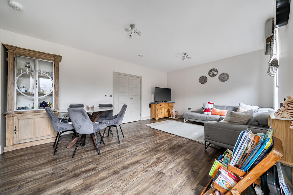 1396997-15-695f91...