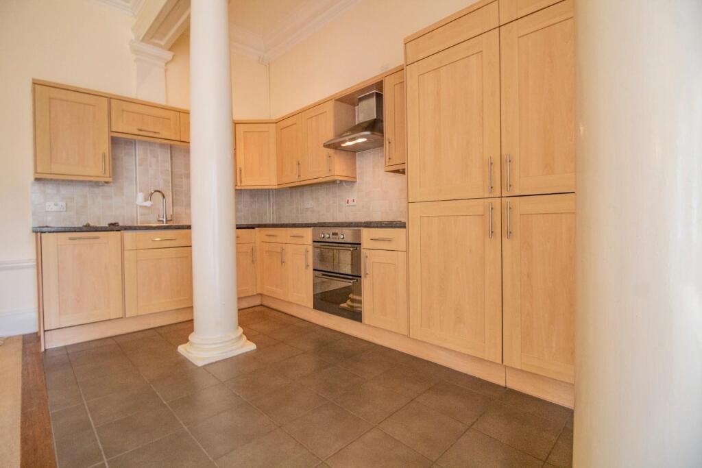 2 Karrelbrook House [Kitchen] 01.jpg