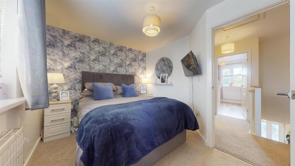 Deerfield Close Bedroom