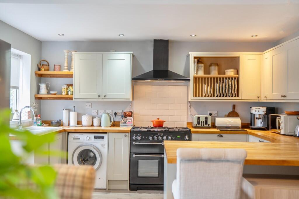 lifestyle kitchen 1.jpg