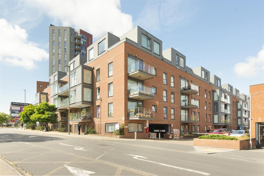 Zenith Close, London