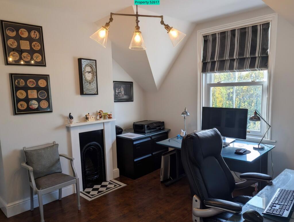 2nd Floor Office / Bedroom