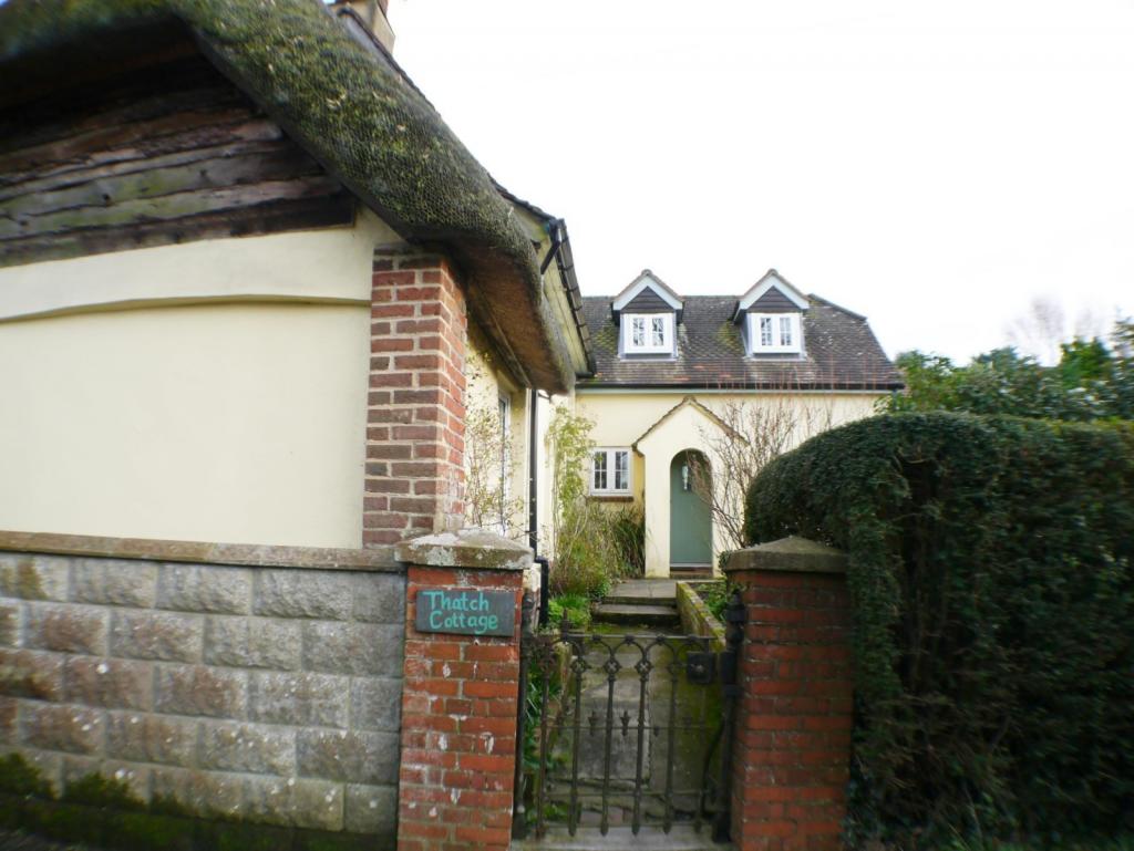 Thach Cottage Entran