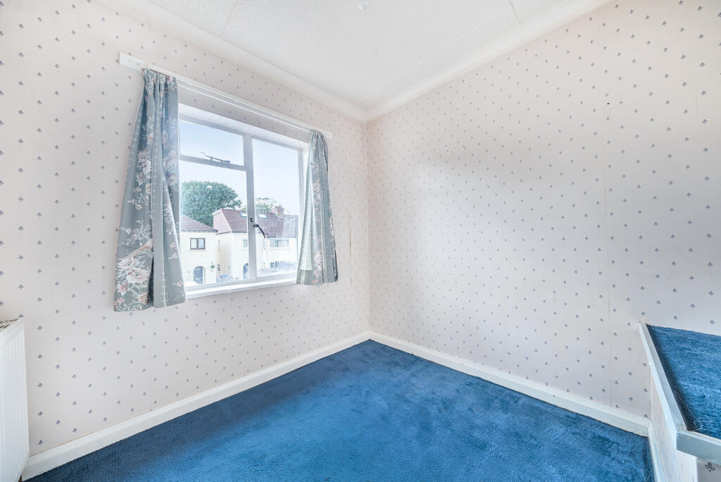 1324784-6-687fd08...