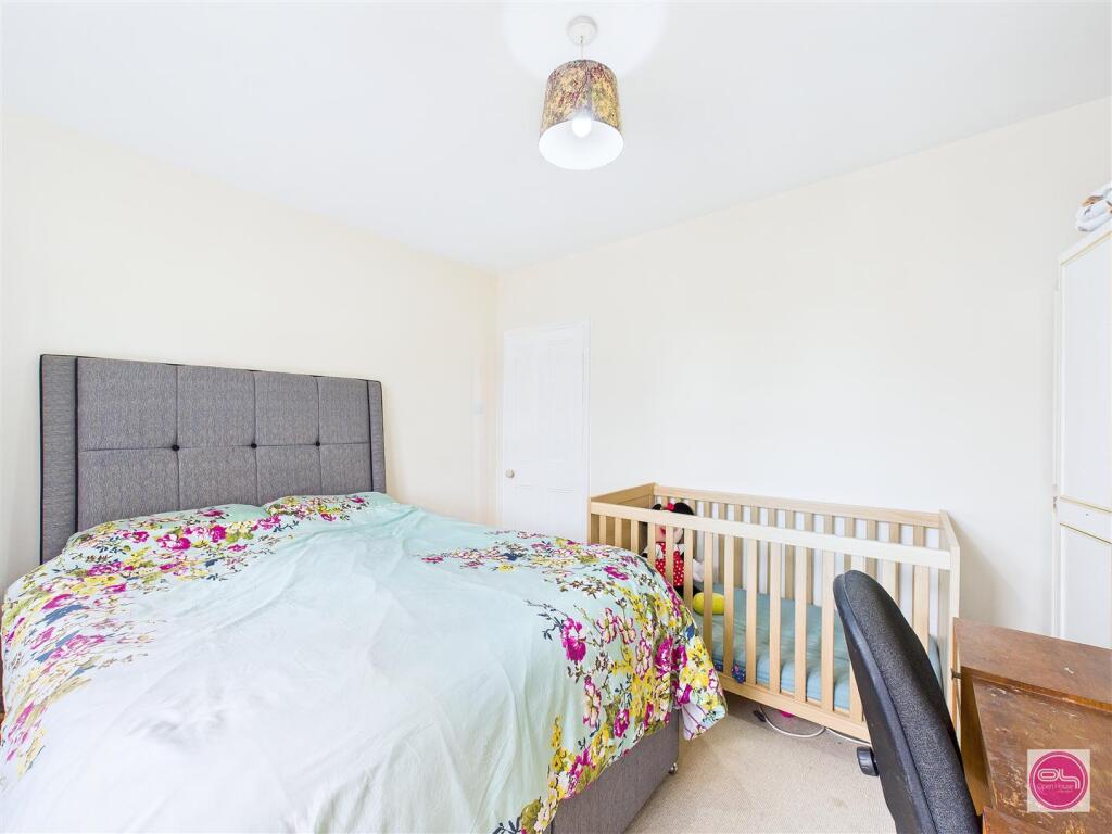 High Bank Road, Winshill (20).jpg