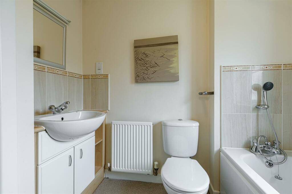 1 Weavers Linn Tweedbank 33.JPG