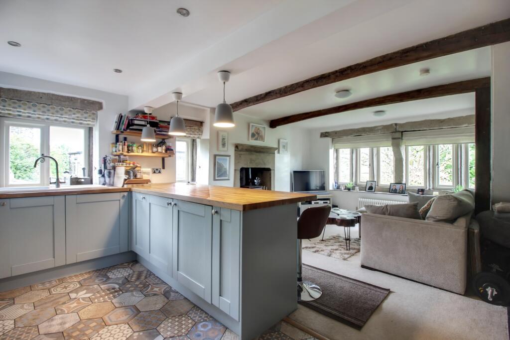 Open Plan Kitchen and Reception Room