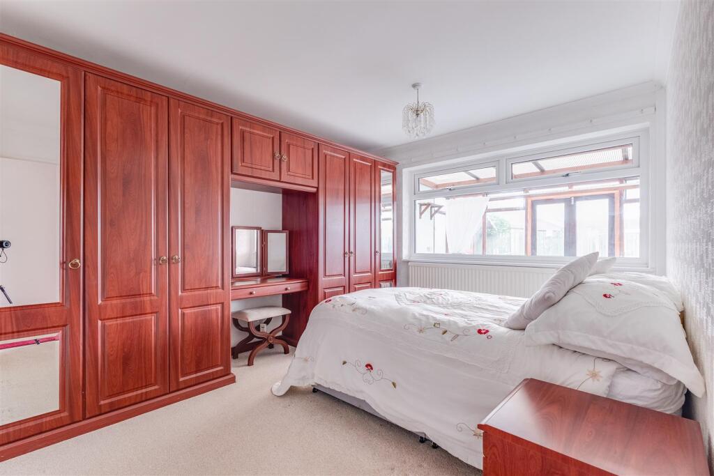 Constables - Rockfarm Close-12.jpg