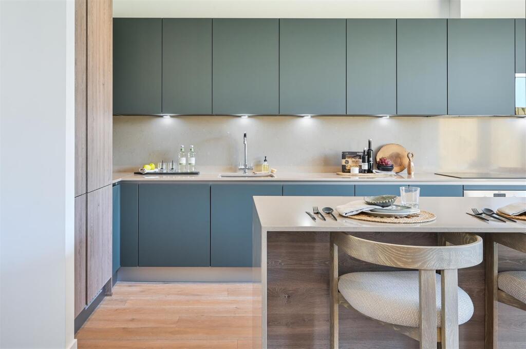 COTTENHAM PARK ROAD, 37, 2- (10).jpg