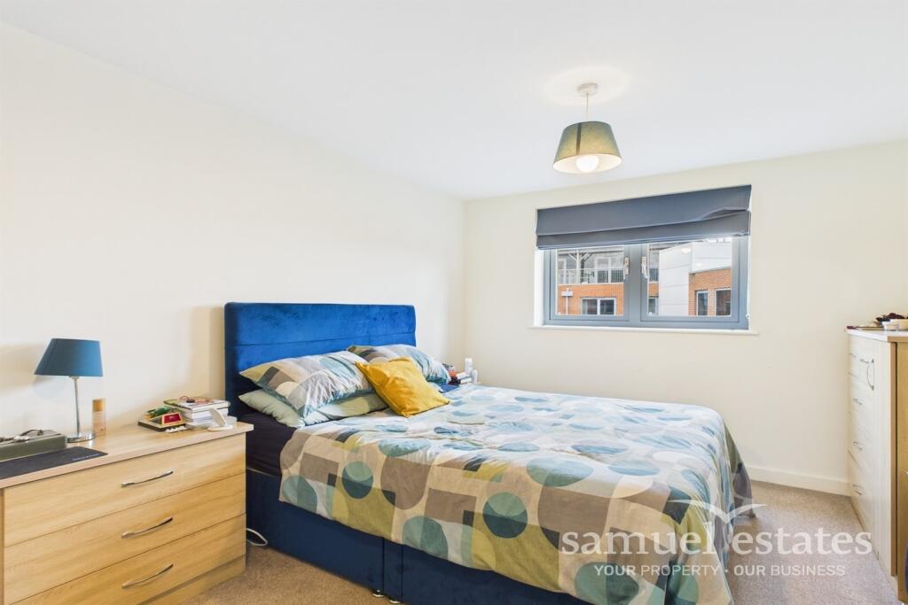 Main Bedroom