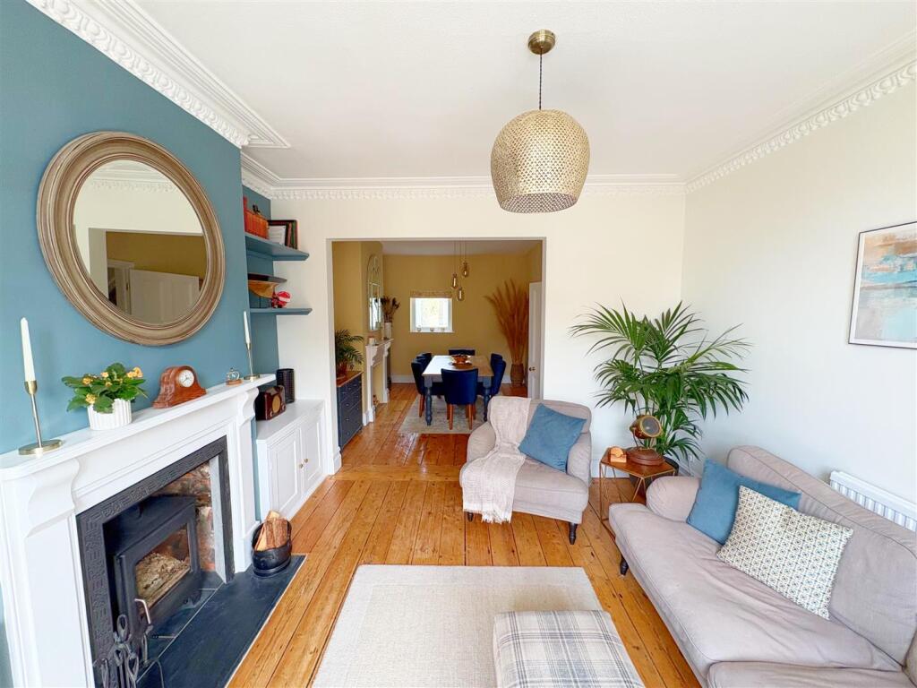 Lounge through to dining room.jpg