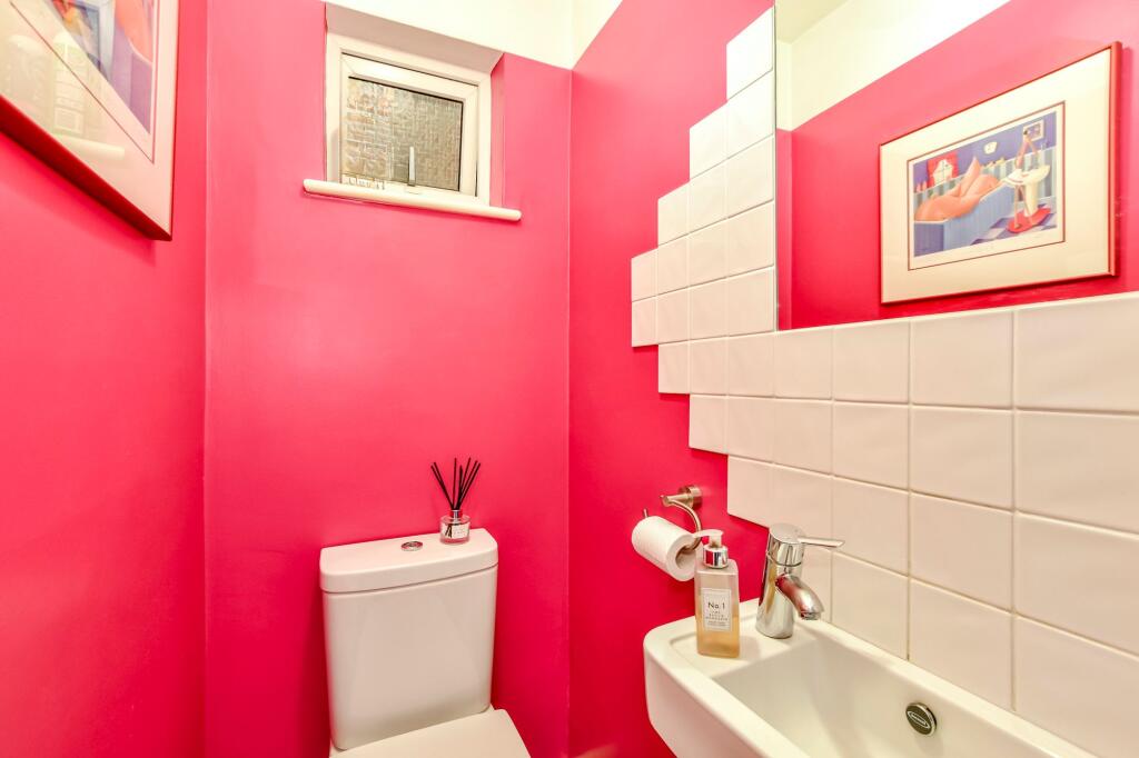 GROUND FLOOR WC