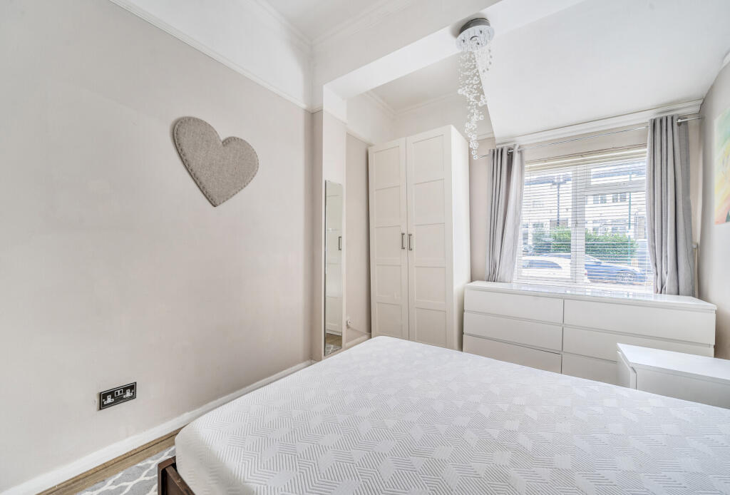 1362175-12-68de8a...