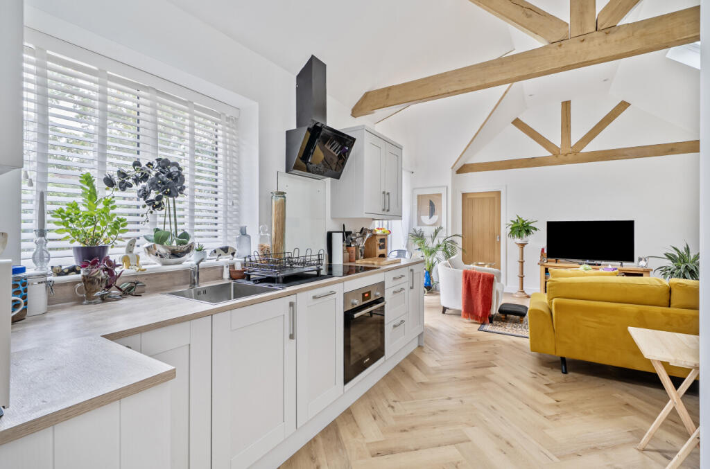 1364053-8-68ed300...