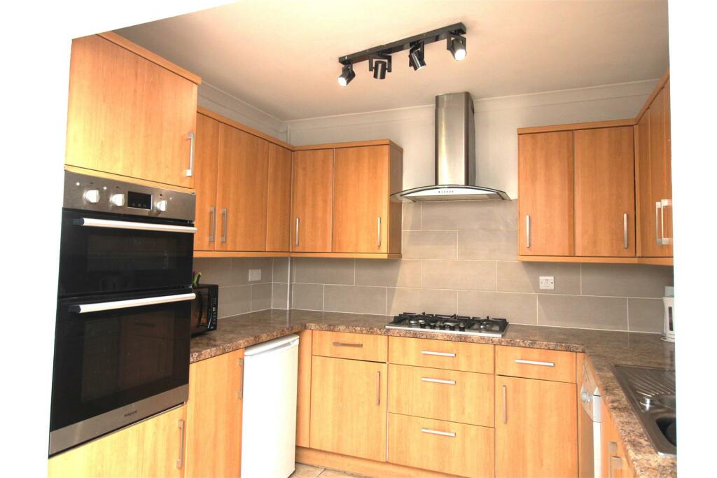 kitchennew.JPG
