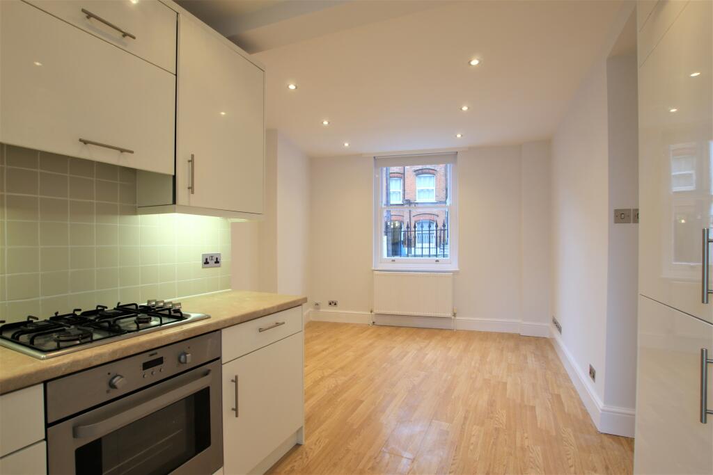 5  kitchen.JPG