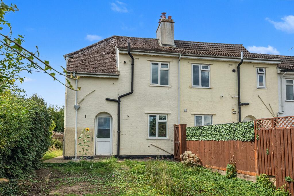 134 Wood Lane, Chippenham, Wiltshire, SN15 3DZ