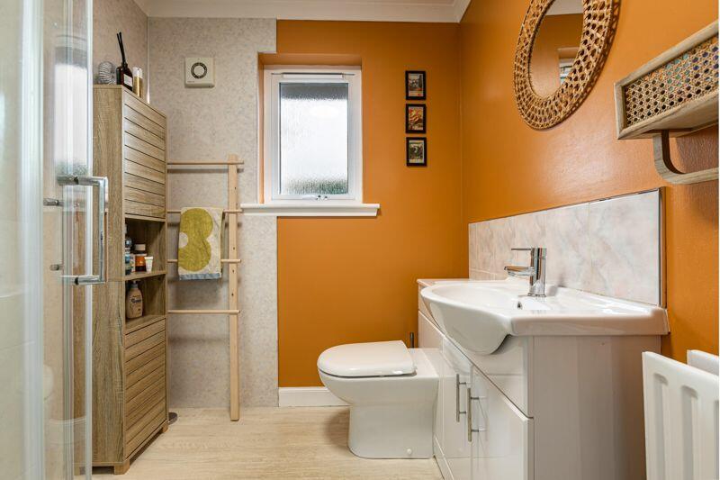 Ensuite Shower Room