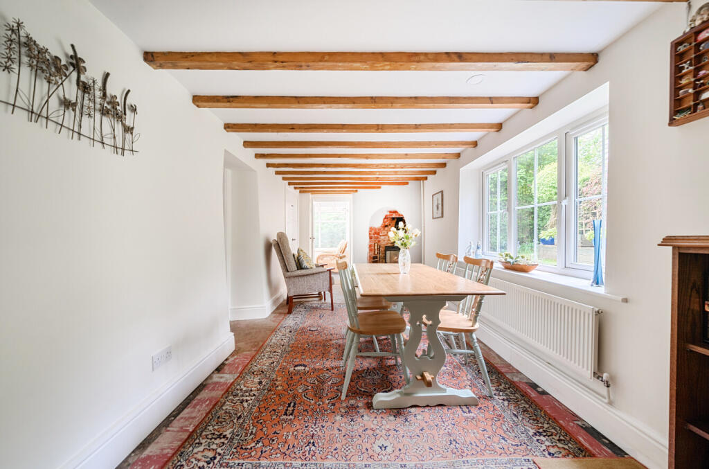 1287263-9-6829c6cadf30b-ARW