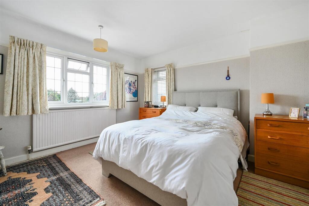 186 COODEN DRIVE - TN393AH (28).jpg