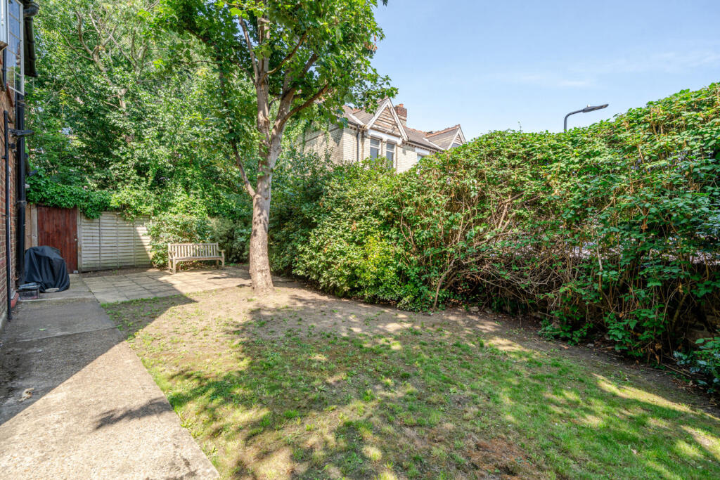 1334634-4-6893543...