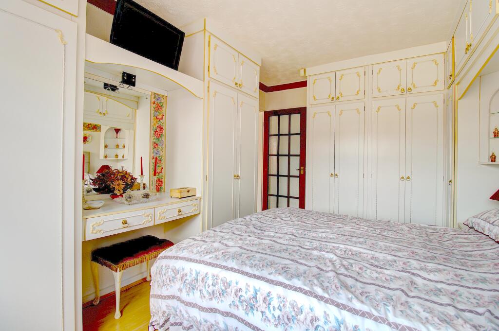 Bedroom One (alt view)