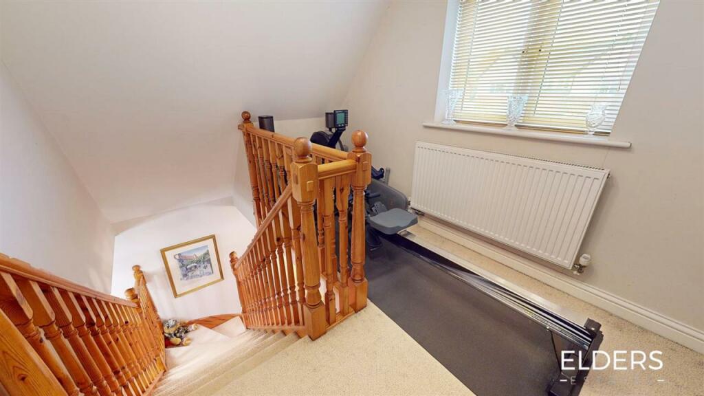 SECOND FLOOR LANDING