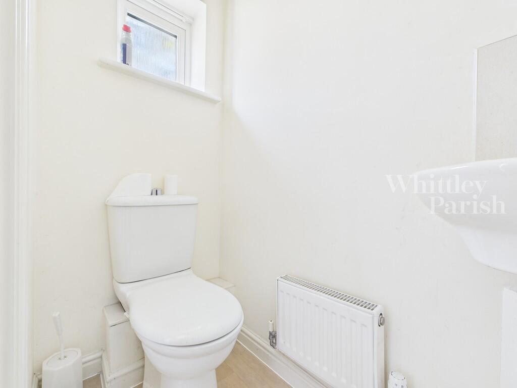 CAM04332G0-PR0563...