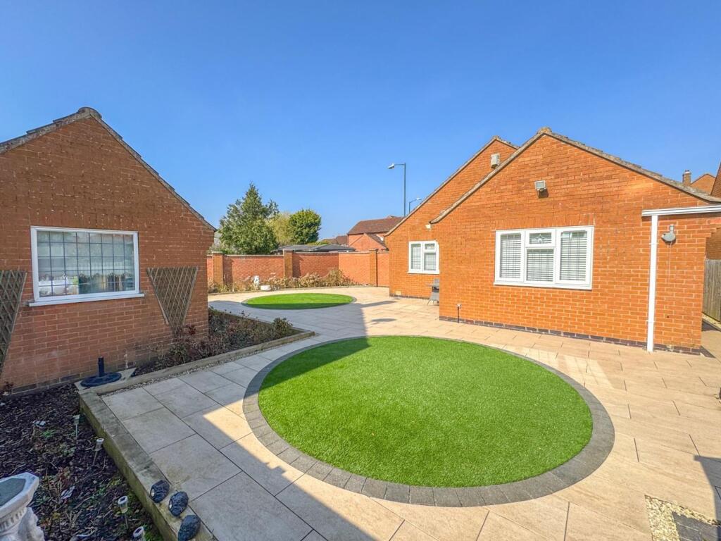 Lavenham Close - Image-31.jpg