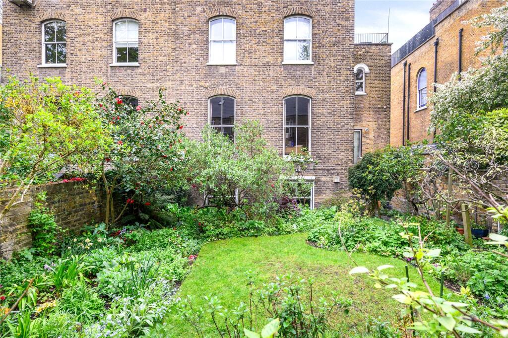 Rear Garden\