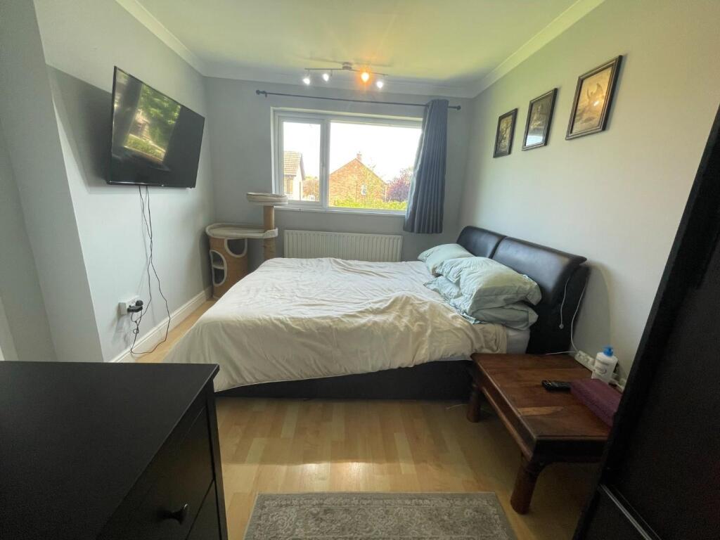Bedroom 1.JPEG